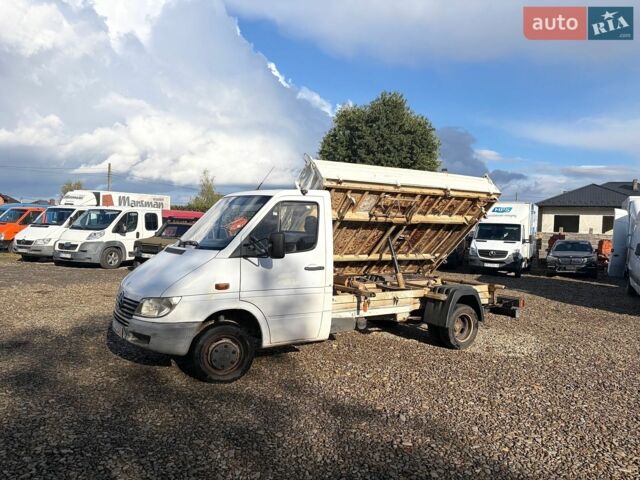 Белый Мерседес Sprinter, объемом двигателя 2.7 л и пробегом 185 тыс. км за 16900 $, фото 13 на Automoto.ua
