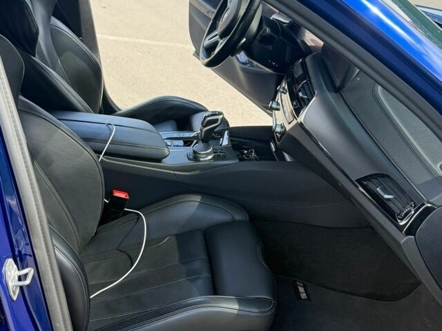 Белый Мерседес Sprinter, объемом двигателя 2.7 л и пробегом 185 тыс. км за 16900 $, фото 1 на Automoto.ua