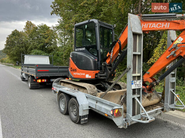 Белый Мерседес Sprinter, объемом двигателя 2.7 л и пробегом 451 тыс. км за 18700 $, фото 7 на Automoto.ua