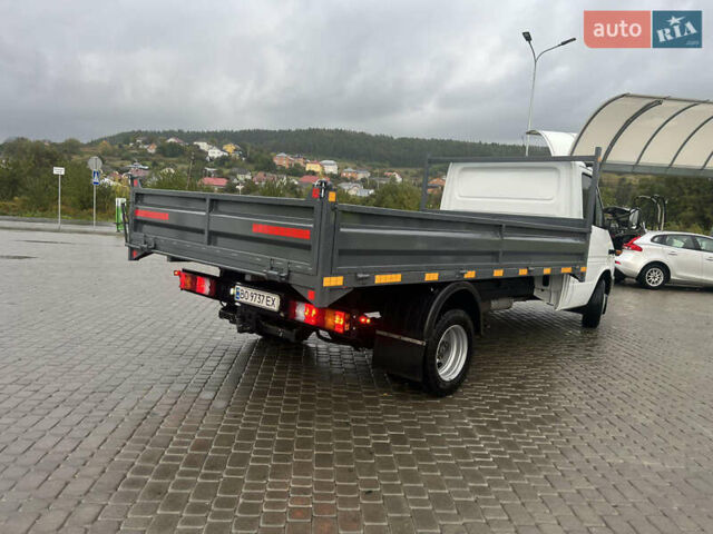 Белый Мерседес Sprinter, объемом двигателя 2.7 л и пробегом 451 тыс. км за 18700 $, фото 5 на Automoto.ua