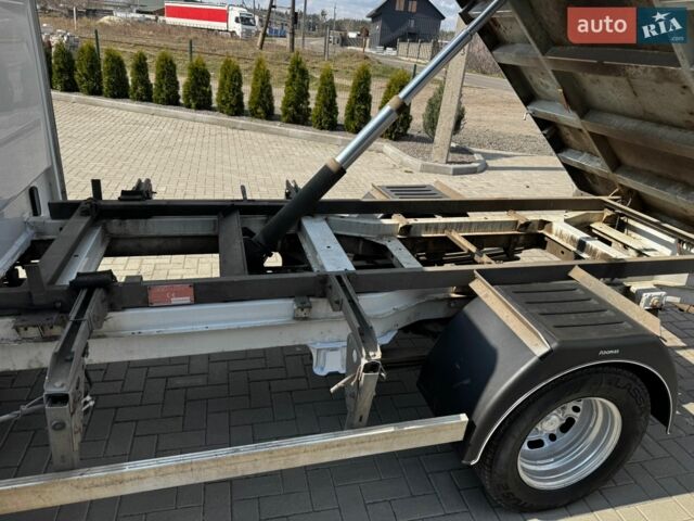 Белый Мерседес Sprinter, объемом двигателя 2.99 л и пробегом 229 тыс. км за 22000 $, фото 11 на Automoto.ua