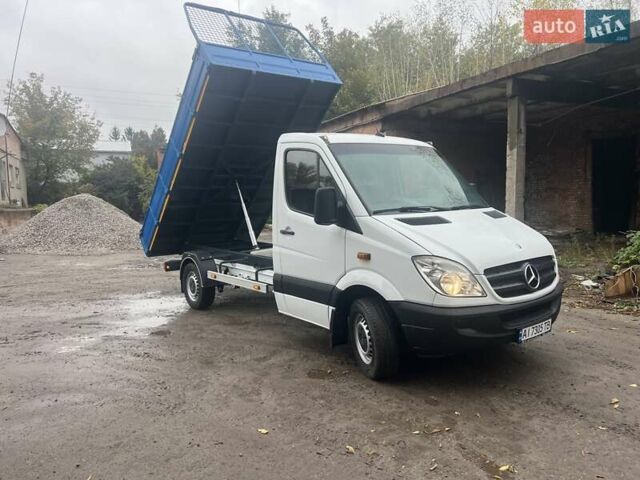 Белый Мерседес Sprinter, объемом двигателя 2.14 л и пробегом 400 тыс. км за 16920 $, фото 25 на Automoto.ua
