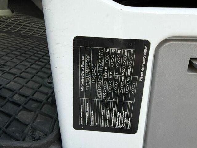 Белый Мерседес Sprinter, объемом двигателя 2.2 л и пробегом 374 тыс. км за 26000 $, фото 40 на Automoto.ua