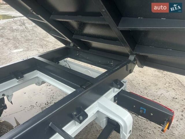 Белый Мерседес Sprinter, объемом двигателя 2.14 л и пробегом 400 тыс. км за 16920 $, фото 32 на Automoto.ua