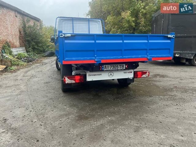 Белый Мерседес Sprinter, объемом двигателя 2.14 л и пробегом 400 тыс. км за 16920 $, фото 9 на Automoto.ua
