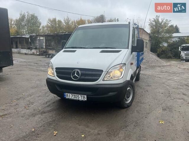 Білий Мерседес Sprinter, об'ємом двигуна 2.14 л та пробігом 400 тис. км за 17910 $, фото 1 на Automoto.ua