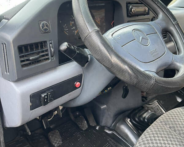 Білий Мерседес Sprinter, об'ємом двигуна 2.9 л та пробігом 360 тис. км за 5500 $, фото 7 на Automoto.ua