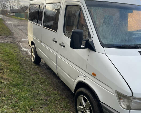Білий Мерседес Sprinter, об'ємом двигуна 2.9 л та пробігом 360 тис. км за 5500 $, фото 2 на Automoto.ua
