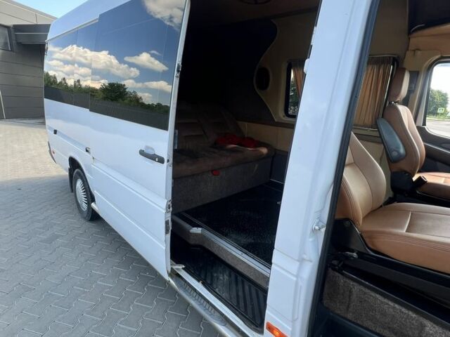 Белый Мерседес Sprinter, объемом двигателя 2.1 л и пробегом 3 тыс. км за 7400 $, фото 1 на Automoto.ua