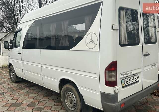Белый Мерседес Sprinter, объемом двигателя 2.15 л и пробегом 228 тыс. км за 11580 $, фото 15 на Automoto.ua
