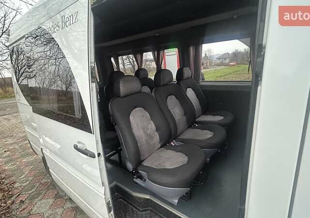 Белый Мерседес Sprinter, объемом двигателя 2.15 л и пробегом 228 тыс. км за 11580 $, фото 30 на Automoto.ua