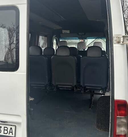 Белый Мерседес Sprinter, объемом двигателя 2.15 л и пробегом 228 тыс. км за 11580 $, фото 20 на Automoto.ua