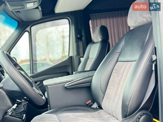 Белый Мерседес Sprinter, объемом двигателя 2.14 л и пробегом 426 тыс. км за 26500 $, фото 11 на Automoto.ua