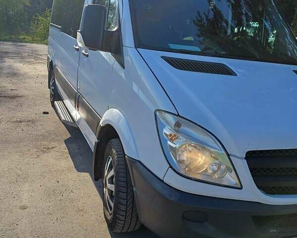 Білий Мерседес Sprinter, об'ємом двигуна 2.14 л та пробігом 431 тис. км за 14000 $, фото 4 на Automoto.ua