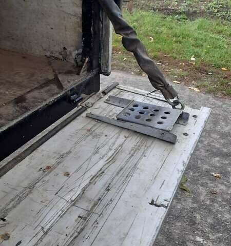 Белый Мерседес Sprinter, объемом двигателя 2.7 л и пробегом 384 тыс. км за 15000 $, фото 30 на Automoto.ua