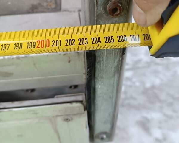 Білий Мерседес Sprinter, об'ємом двигуна 2.69 л та пробігом 238 тис. км за 14500 $, фото 9 на Automoto.ua