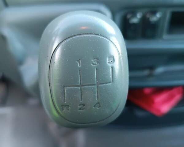 Білий Мерседес Sprinter, об'ємом двигуна 2.69 л та пробігом 238 тис. км за 13500 $, фото 15 на Automoto.ua