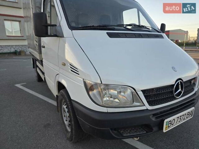 Белый Мерседес Sprinter, объемом двигателя 2.2 л и пробегом 604 тыс. км за 10499 $, фото 13 на Automoto.ua