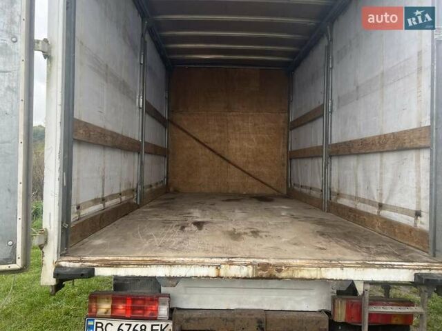 Белый Мерседес Sprinter, объемом двигателя 2.69 л и пробегом 385 тыс. км за 10700 $, фото 3 на Automoto.ua