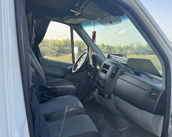Білий Мерседес Sprinter, об'ємом двигуна 2.14 л та пробігом 505 тис. км за 11700 $, фото 8 на Automoto.ua