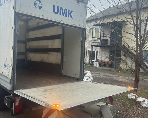 Белый Мерседес Sprinter, объемом двигателя 2.14 л и пробегом 210 тыс. км за 19500 $, фото 1 на Automoto.ua