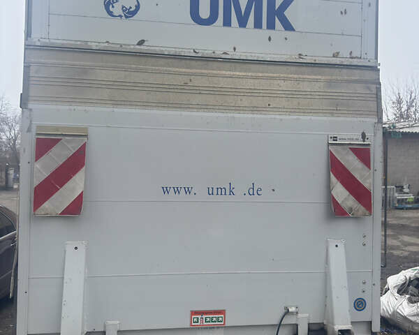 Белый Мерседес Sprinter, объемом двигателя 2.14 л и пробегом 210 тыс. км за 19500 $, фото 3 на Automoto.ua