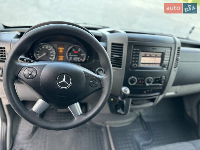 Білий Мерседес Sprinter, об'ємом двигуна 2.99 л та пробігом 349 тис. км за 26700 $, фото 7 на Automoto.ua