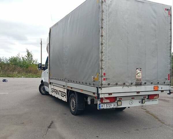 Белый Мерседес Sprinter, объемом двигателя 2.15 л и пробегом 478 тыс. км за 22500 $, фото 17 на Automoto.ua