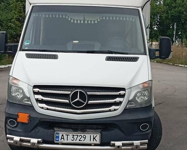 Белый Мерседес Sprinter, объемом двигателя 2.15 л и пробегом 478 тыс. км за 22500 $, фото 2 на Automoto.ua