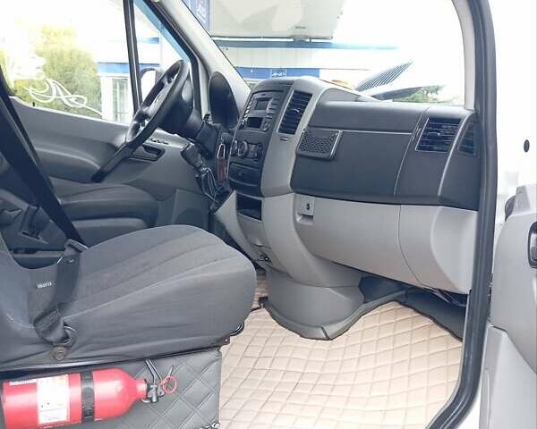 Белый Мерседес Sprinter, объемом двигателя 2.15 л и пробегом 478 тыс. км за 22500 $, фото 45 на Automoto.ua