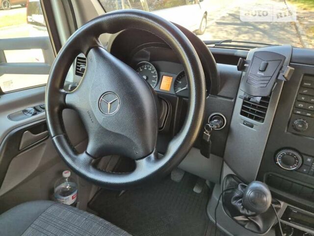 Білий Мерседес Sprinter, об'ємом двигуна 2.99 л та пробігом 274 тис. км за 31999 $, фото 25 на Automoto.ua