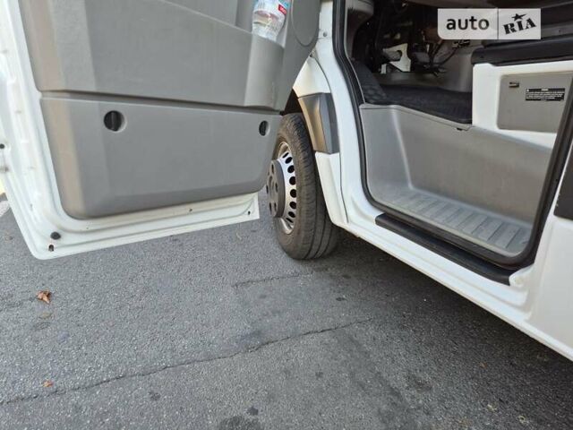 Білий Мерседес Sprinter, об'ємом двигуна 2.99 л та пробігом 274 тис. км за 31999 $, фото 19 на Automoto.ua