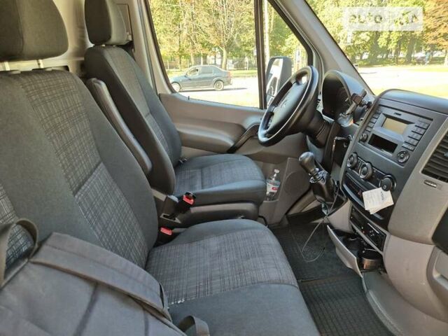 Білий Мерседес Sprinter, об'ємом двигуна 2.99 л та пробігом 274 тис. км за 31999 $, фото 22 на Automoto.ua