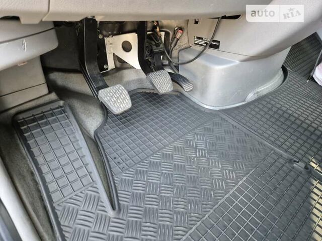 Білий Мерседес Sprinter, об'ємом двигуна 2.99 л та пробігом 274 тис. км за 31999 $, фото 20 на Automoto.ua