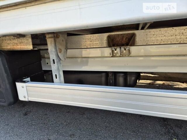 Білий Мерседес Sprinter, об'ємом двигуна 2.99 л та пробігом 274 тис. км за 31999 $, фото 10 на Automoto.ua