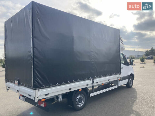 Белый Мерседес Sprinter, объемом двигателя 2.14 л и пробегом 385 тыс. км за 27000 $, фото 4 на Automoto.ua