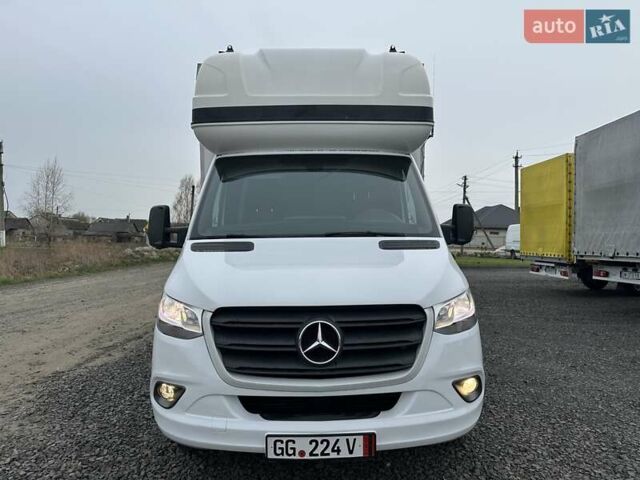 Белый Мерседес Sprinter, объемом двигателя 2.2 л и пробегом 240 тыс. км за 19900 $, фото 4 на Automoto.ua