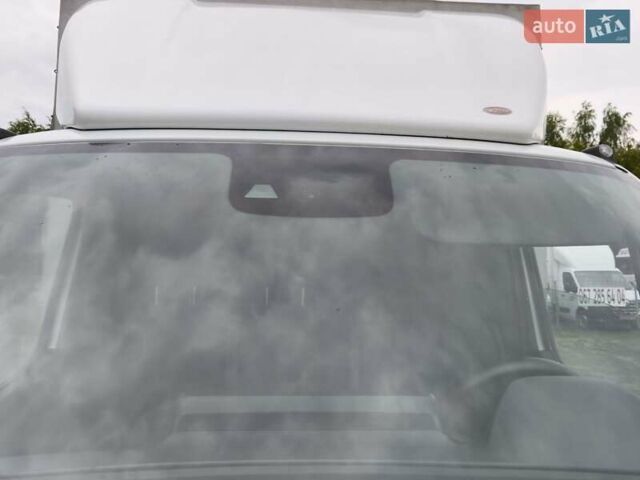 Белый Мерседес Sprinter, объемом двигателя 0 л и пробегом 233 тыс. км за 26900 $, фото 13 на Automoto.ua