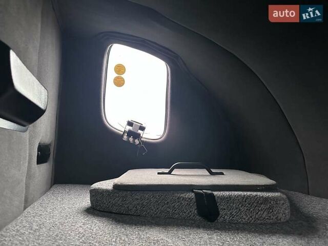 Белый Мерседес Sprinter, объемом двигателя 2.2 л и пробегом 240 тыс. км за 19900 $, фото 50 на Automoto.ua