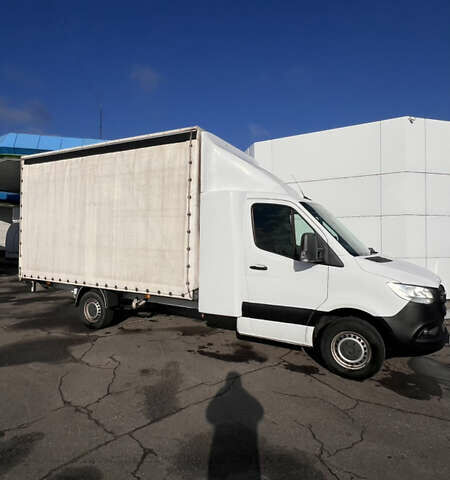 Белый Мерседес Sprinter, объемом двигателя 0 л и пробегом 178 тыс. км за 24700 $, фото 2 на Automoto.ua