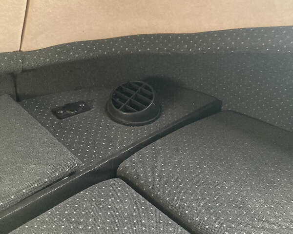 Белый Мерседес Sprinter, объемом двигателя 2.14 л и пробегом 385 тыс. км за 27000 $, фото 26 на Automoto.ua