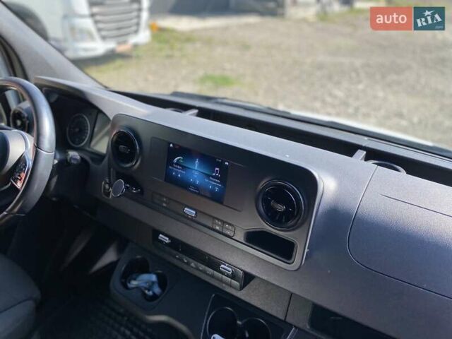 Білий Мерседес Sprinter, об'ємом двигуна 2.2 л та пробігом 250 тис. км за 22750 $, фото 32 на Automoto.ua