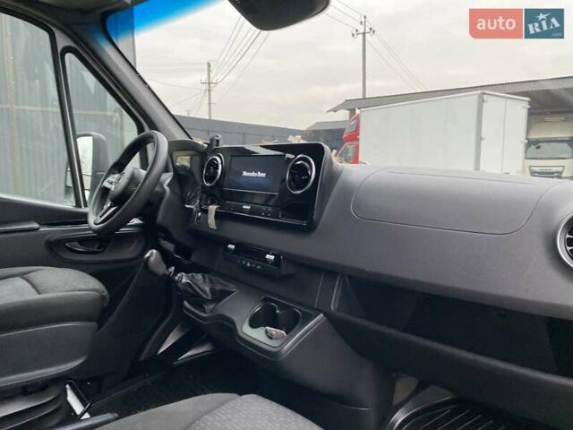 Белый Мерседес Sprinter, объемом двигателя 2.2 л и пробегом 220 тыс. км за 23500 $, фото 44 на Automoto.ua