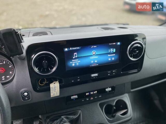 Белый Мерседес Sprinter, объемом двигателя 2.2 л и пробегом 220 тыс. км за 23500 $, фото 67 на Automoto.ua
