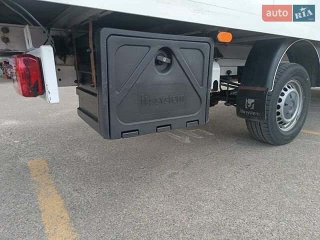 Білий Мерседес Sprinter, об'ємом двигуна 3 л та пробігом 363 тис. км за 30500 $, фото 20 на Automoto.ua