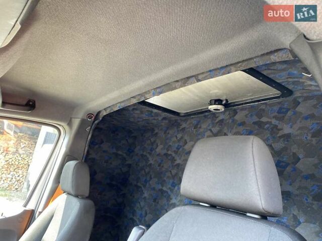 Білий Мерседес Sprinter, об'ємом двигуна 2.2 л та пробігом 250 тис. км за 22750 $, фото 37 на Automoto.ua