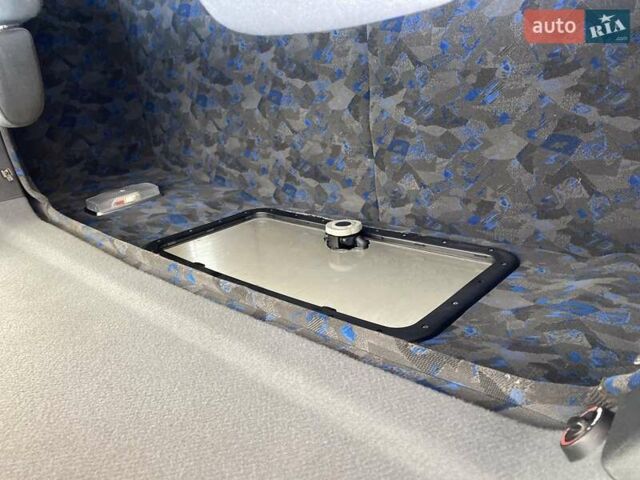 Білий Мерседес Sprinter, об'ємом двигуна 2.2 л та пробігом 250 тис. км за 22750 $, фото 25 на Automoto.ua