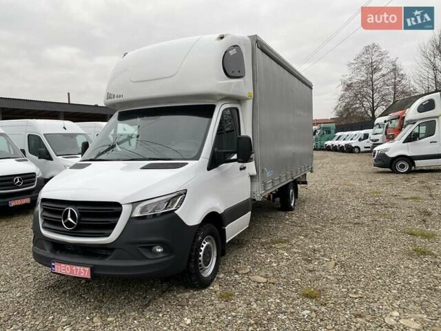 Белый Мерседес Sprinter, объемом двигателя 2.2 л и пробегом 220 тыс. км за 23500 $, фото 3 на Automoto.ua