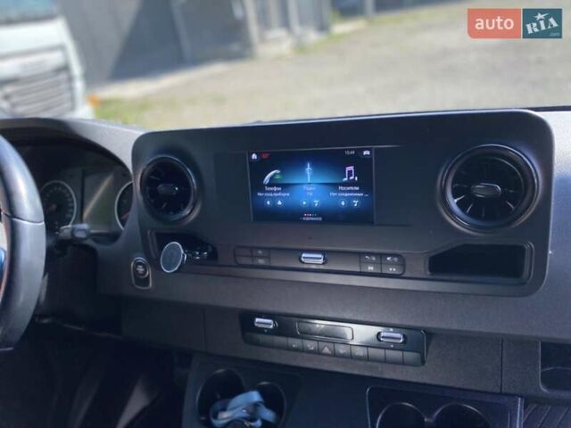Білий Мерседес Sprinter, об'ємом двигуна 2.2 л та пробігом 250 тис. км за 22750 $, фото 31 на Automoto.ua