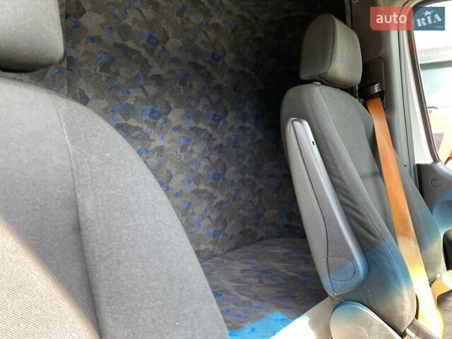 Білий Мерседес Sprinter, об'ємом двигуна 2.2 л та пробігом 250 тис. км за 22750 $, фото 24 на Automoto.ua
